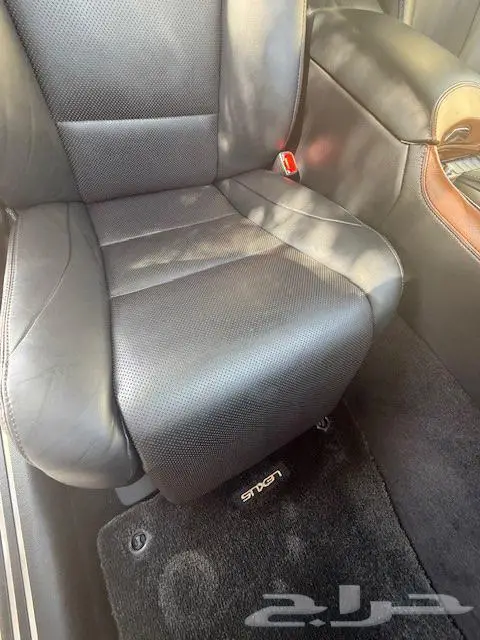 لكزس LS600 هايبرد ماشيه 49الف فقط بدي وكالة 2016 26