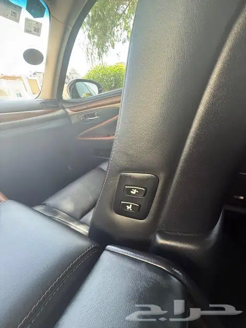 لكزس LS600 هايبرد ماشيه 49الف فقط بدي وكالة 2016 21