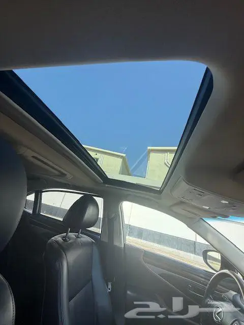 لكزس LS600 هايبرد ماشيه 49الف فقط بدي وكالة 2016 28