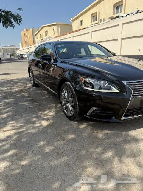 لكزس LS600 هايبرد ماشيه 49الف فقط بدي وكالة 2016 6