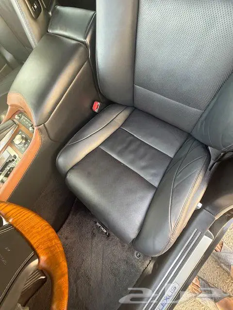 لكزس LS600 هايبرد ماشيه 49الف فقط بدي وكالة 2016 14