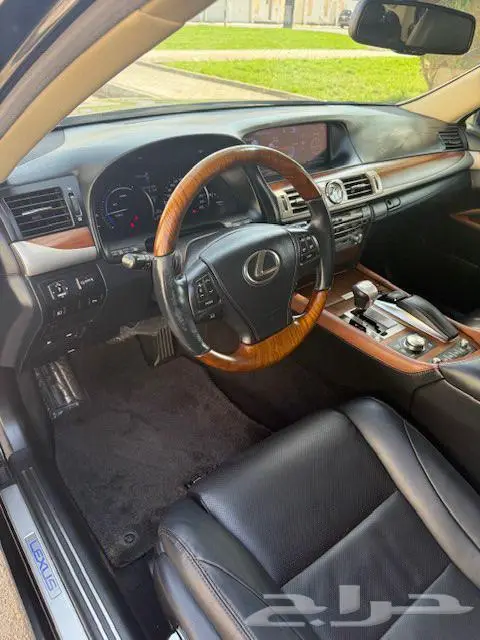 لكزس LS600 هايبرد ماشيه 49الف فقط بدي وكالة 2016 7