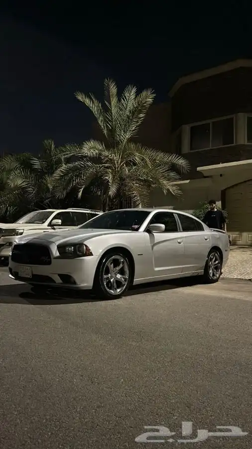 دوج تشارجرRT 2012 فل كامل 8V 2