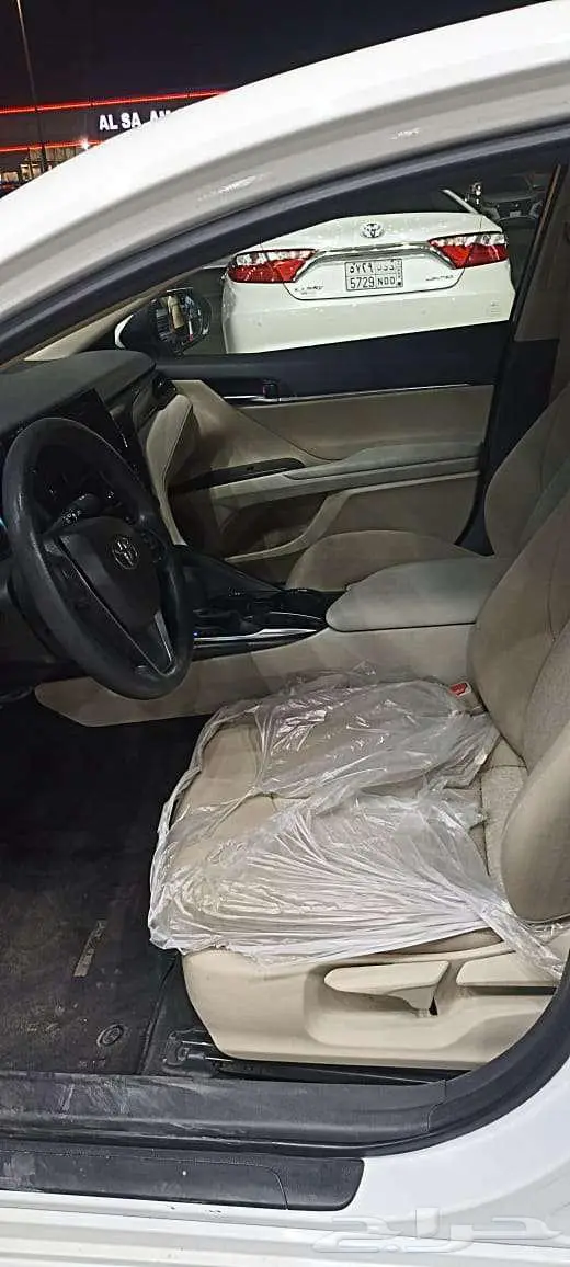 تويوتا كامري ستاندر 2022 نظيف لدى الموتر العريق للسيارات 7