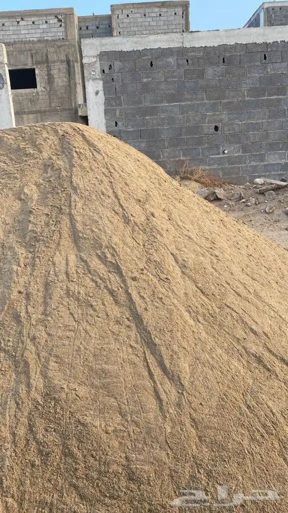 توريد جميع أنواع المواد الردميات عدسية و سنبيص و رمل 6