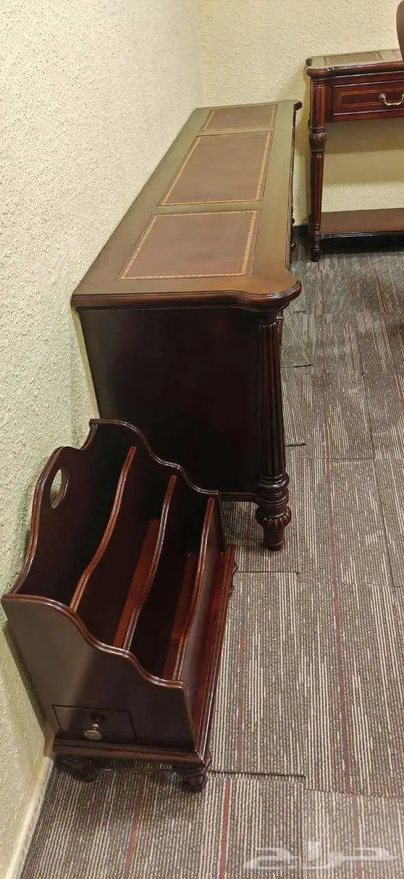 اثاث مكتبي ( مكتب فاخر كلاسيكي انتيكة ) 4