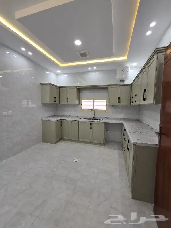 للبيع روف علوي مع ملحق مصعد شغال جاهز تشطيب راقي 650الف 23