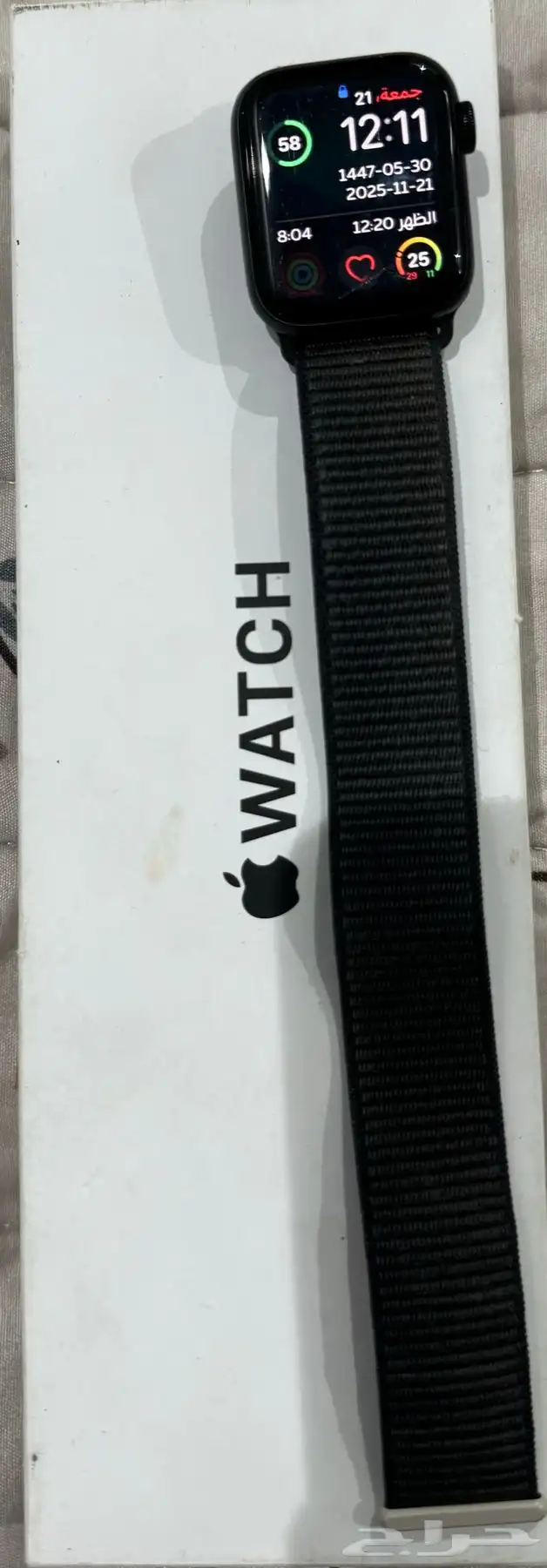 ساعة ابل لون اسود مقاس 40 مم Apple Watch  SE 0