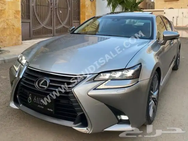 (مطلوب) لكزس GS350 من 2017 وفوق 0