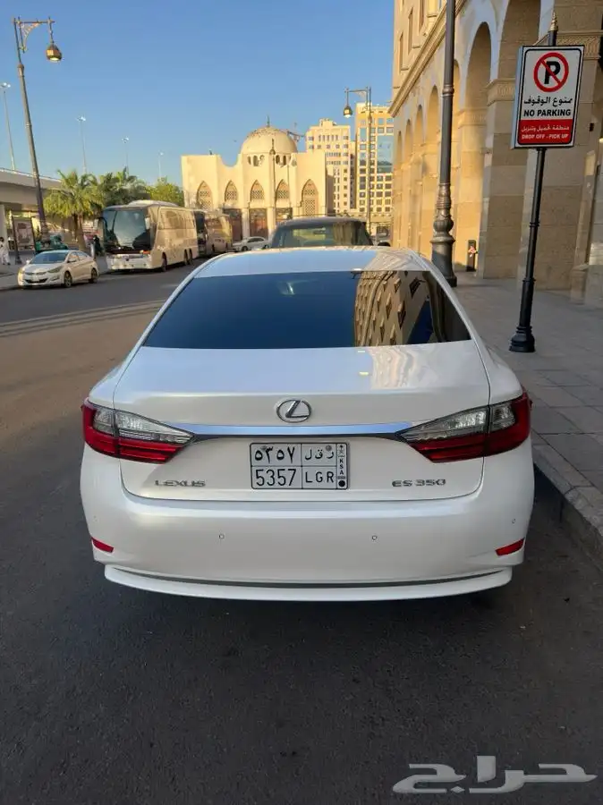 لكزس Es 2018 نص فل 4