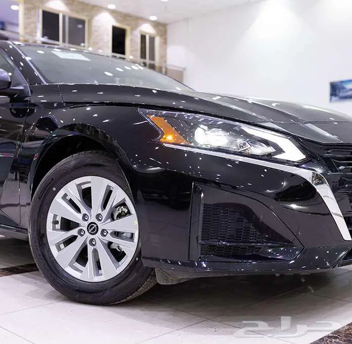 نيسان _ التيما _ تشغيل بصمه _ شاشه _ كاميرا _ حساسات _ 2025 7