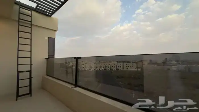 شقق بنظام ادوار مستقلة بموقع مميز للبيع من المالك مباشرة 4