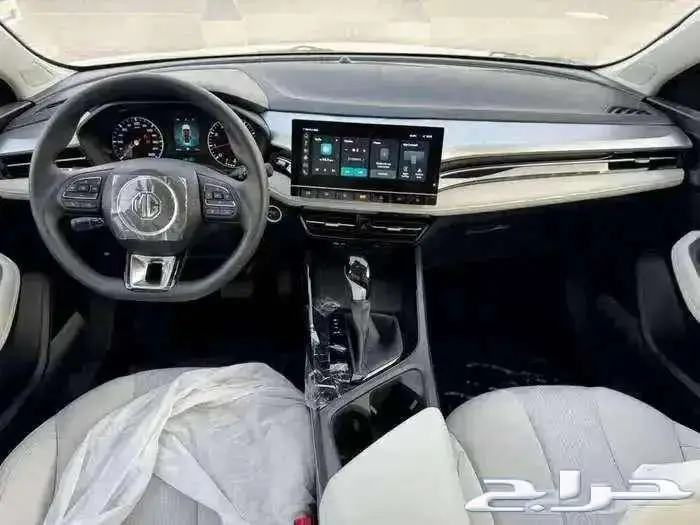 ام جي MG 5 استاندر الشكل الجديد موديل 2025 الفخامه والجماال 5