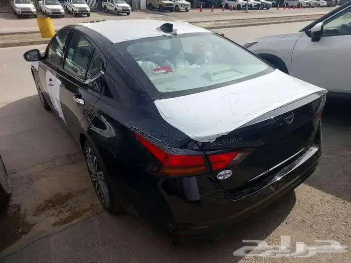 نيسان التيما SV 2026 10