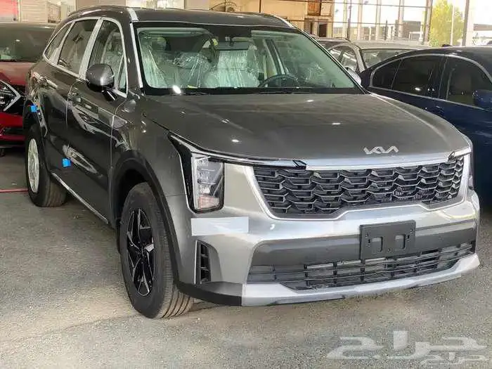 كيا سورنتو ستاندر هايبرد موديل 2024 كاش وتقسيط ومبادرة 4