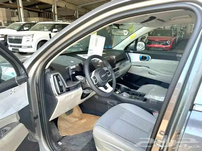 كيا سورنتو ستاندر هايبرد موديل 2024 كاش وتقسيط ومبادرة 7