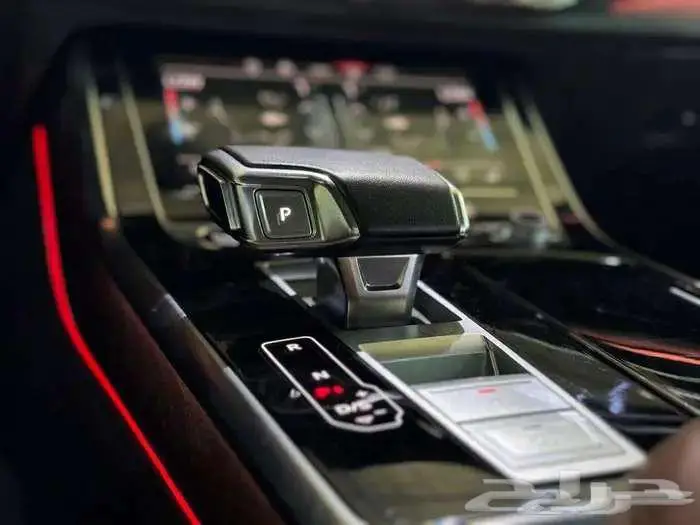 أودي Q8 فل كامل بلاك ايديشن 2023 ساماكو شبه جديد (S Line) 30