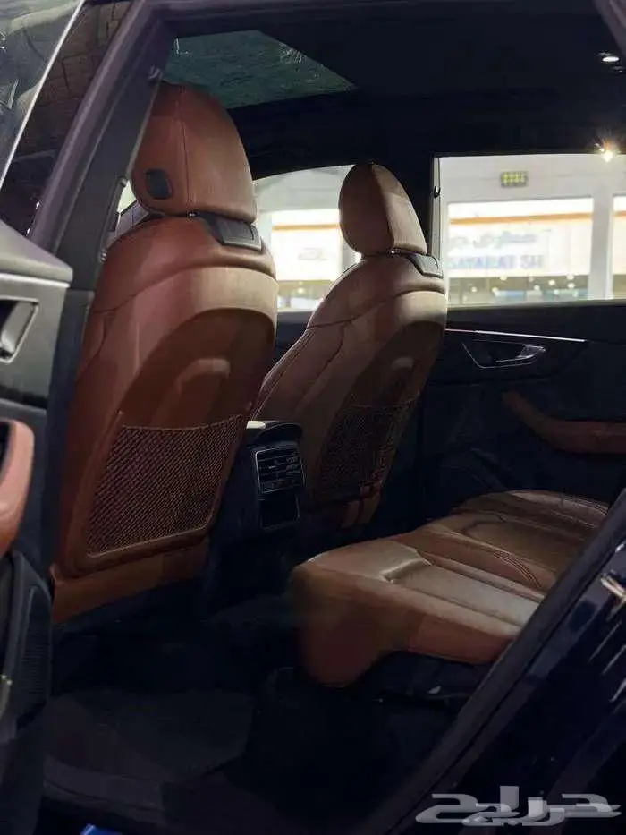 أودي Q8 فل كامل بلاك ايديشن 2023 ساماكو شبه جديد (S Line) 40