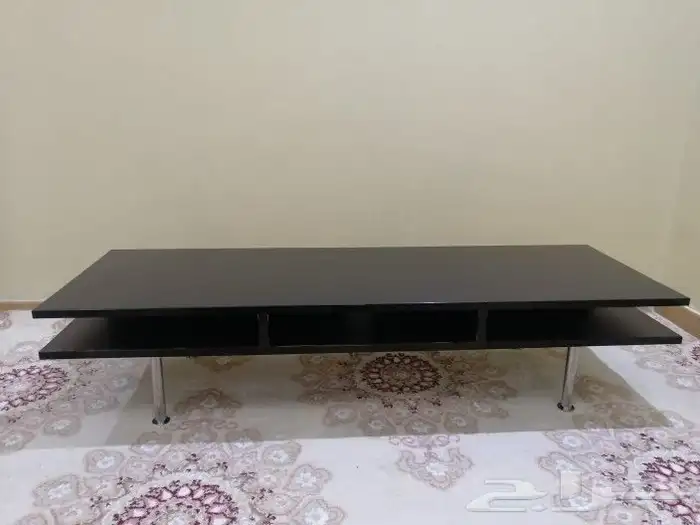 طاولة تلفزيون من ايكيا 1