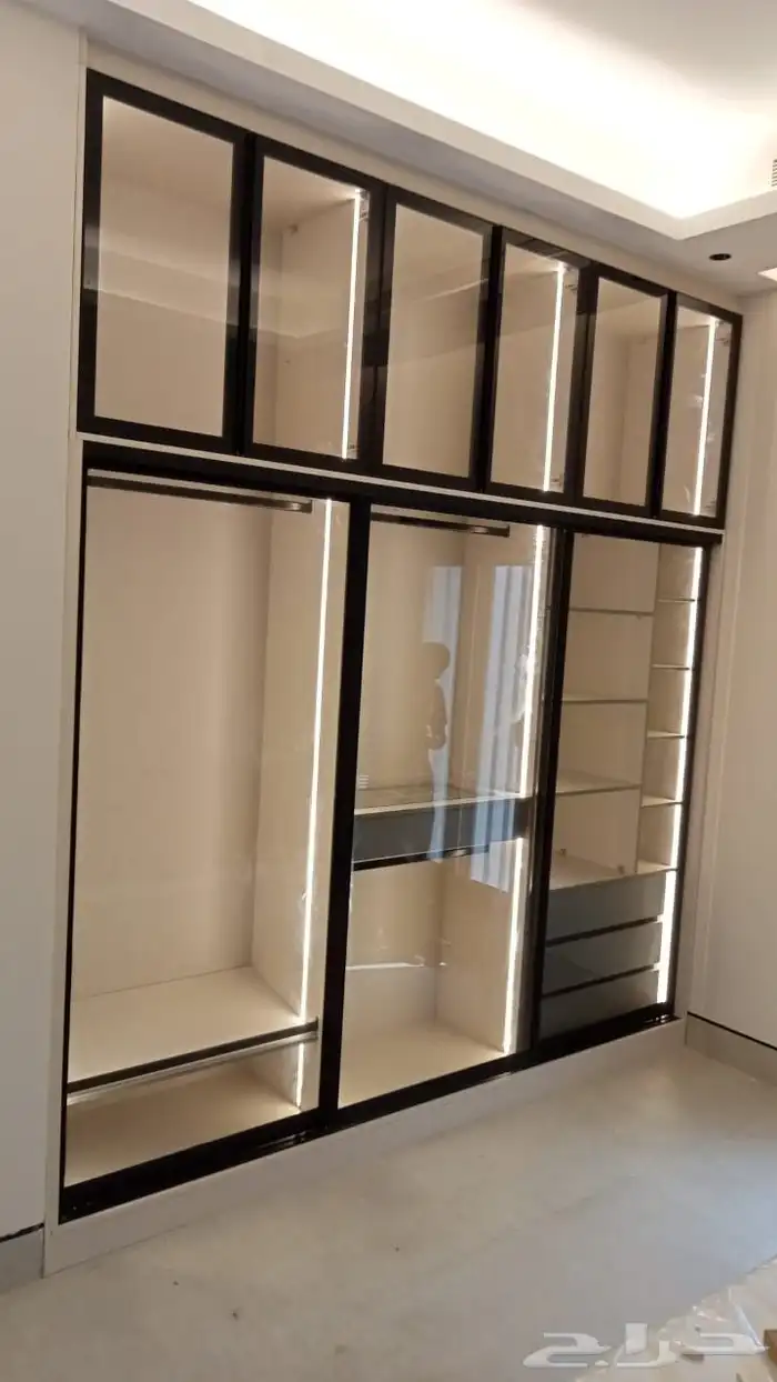 خزائن ومطابخ وغرف نوم خشب 35