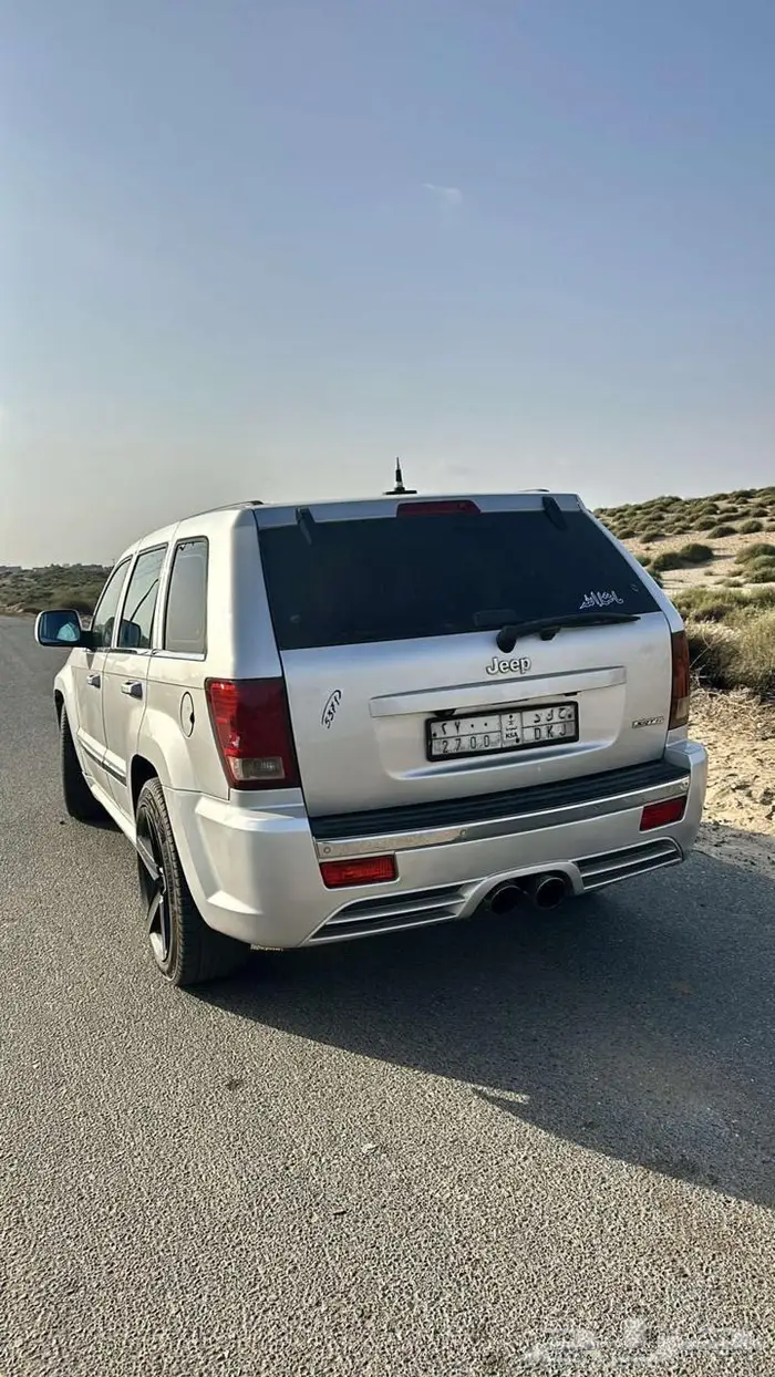 جيب جراند شروكي SRT8 2010 2