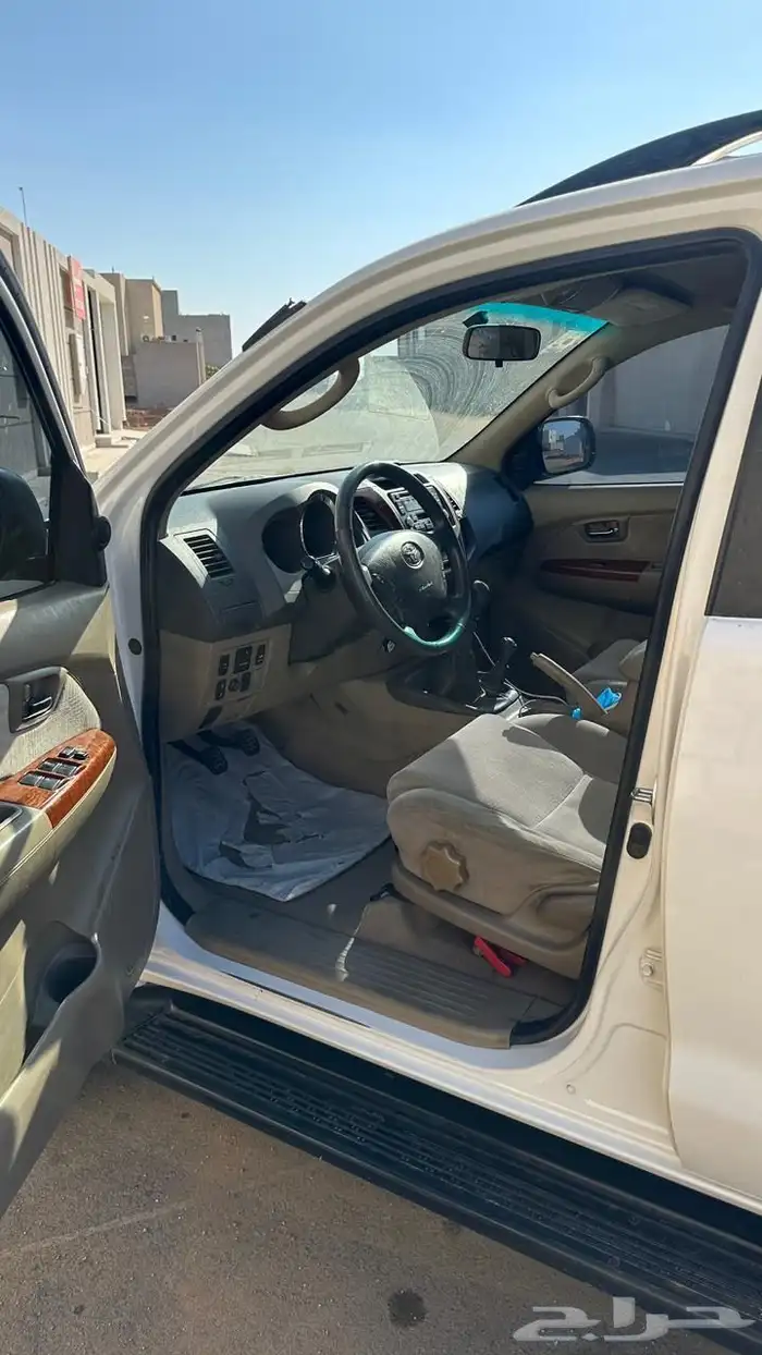 فورتشنر 2010 ديزل 6