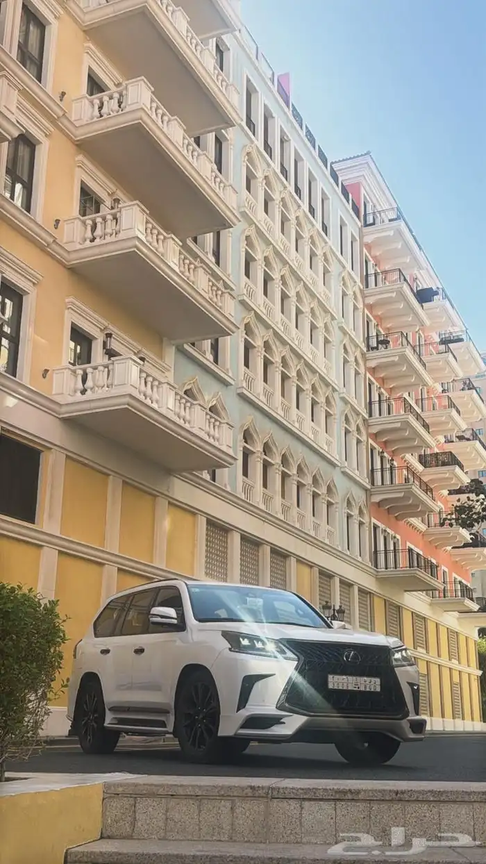 جيب لكزس بلاك ادشن 2019 47