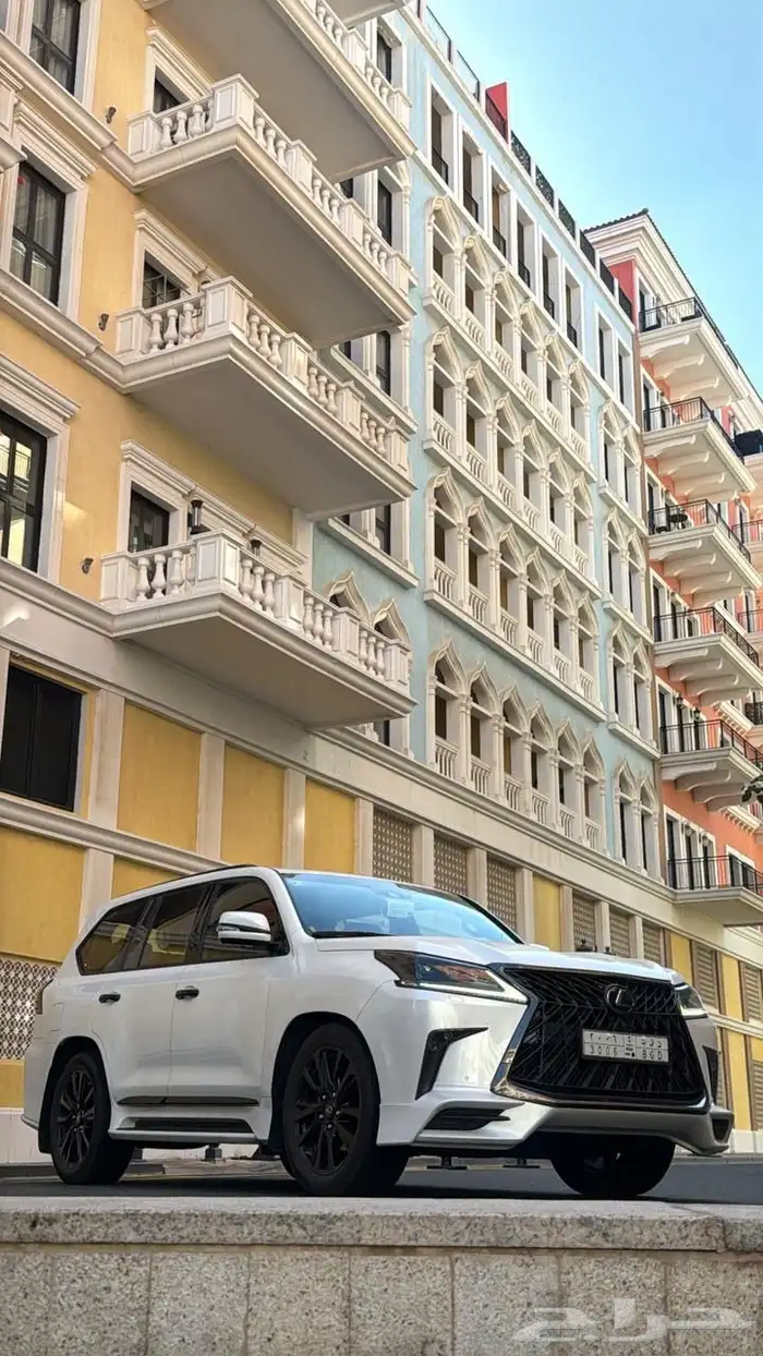 جيب لكزس بلاك ادشن 2019 48