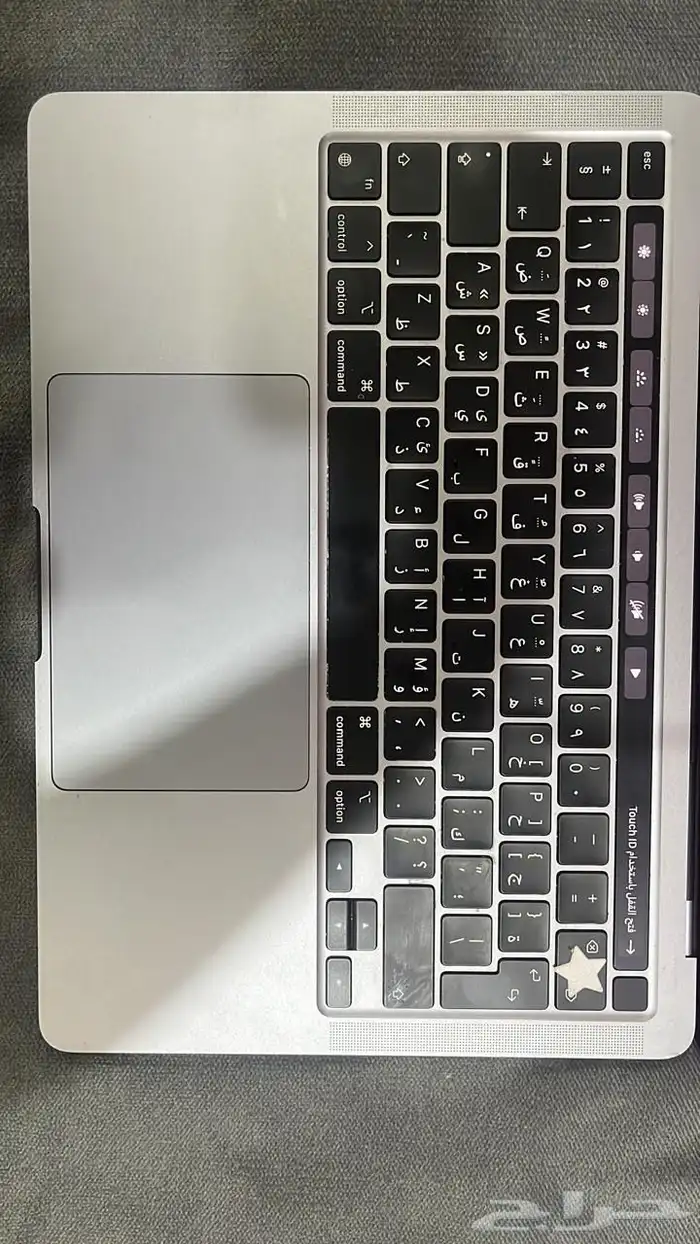 ماك برو 1M الاصدار2020 الذاكرة 8غ. استخدام جامعه نظيف 3