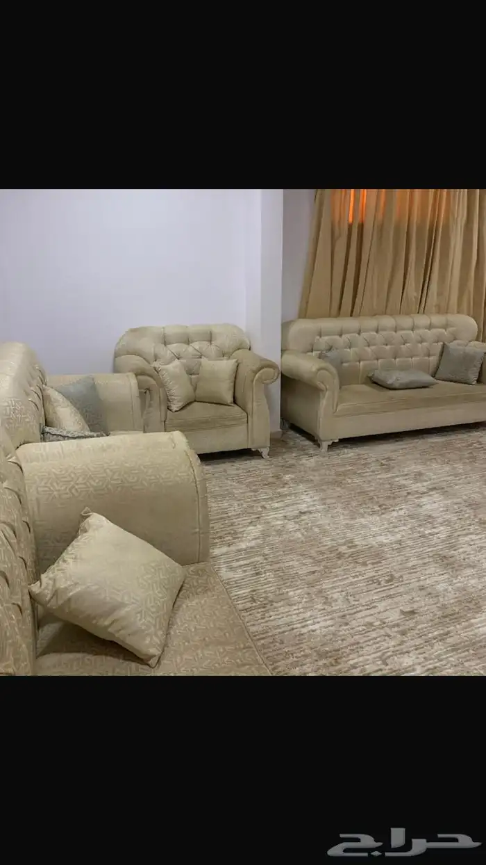 6 اريكه . جلسات .كنب 2 كبيره 3وسط 1 صغيره 2
