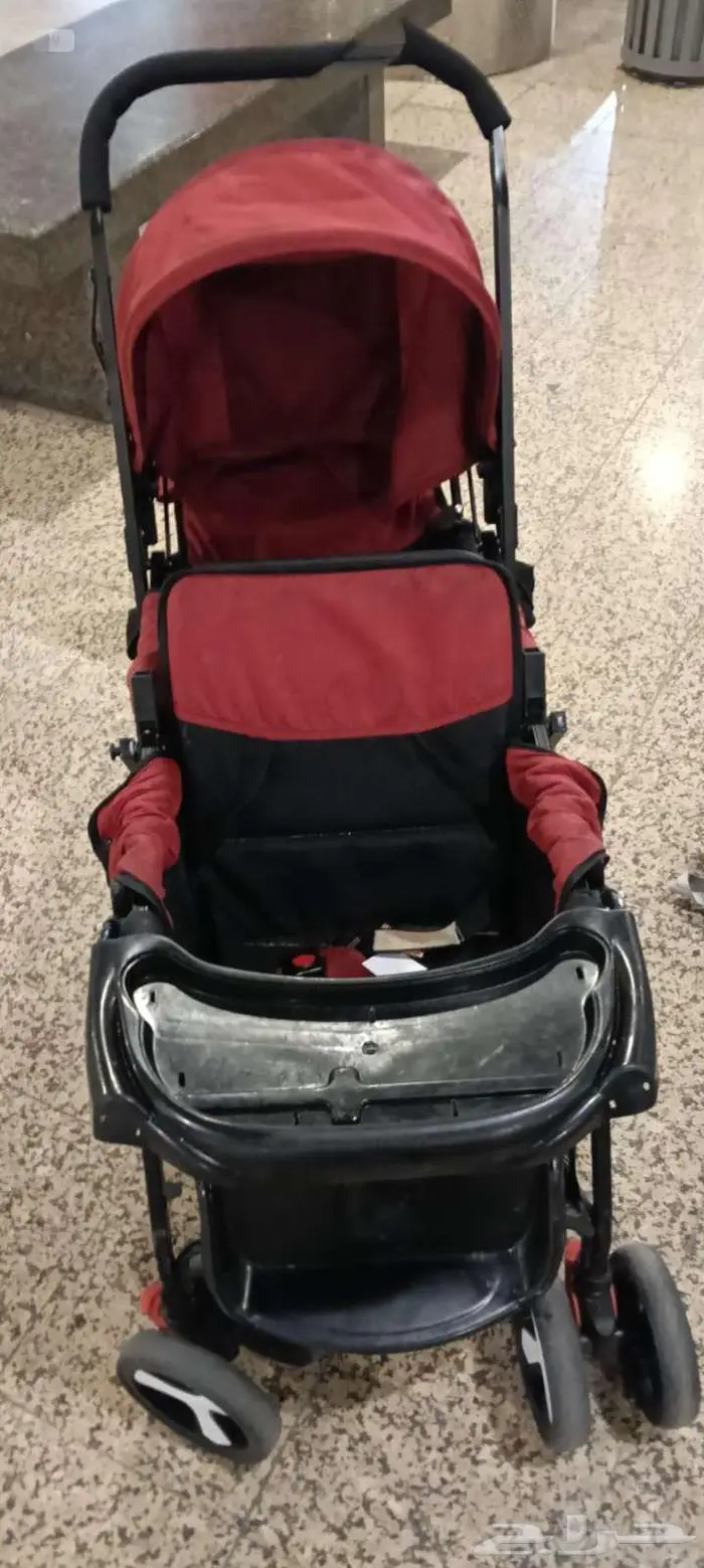 عربة أطفال توأم بحالة جيدة للبيع في المدينة المنورة 1