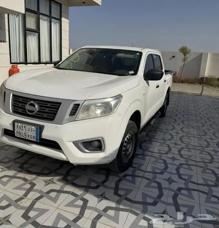 للبيع نيسان نفارا 1