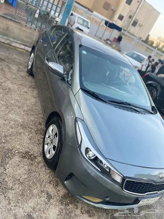 كيا سيراتو 2017 3