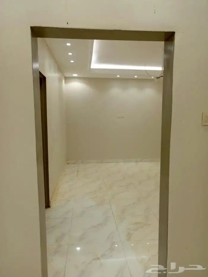 للبيع عماره دورين وملحق مدينة بارق حي أبو رماده من 900الف 7