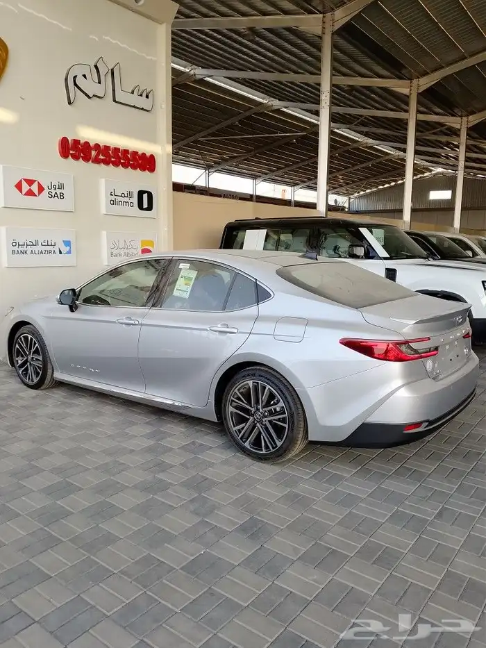 تويوتا كامرى 2025 7