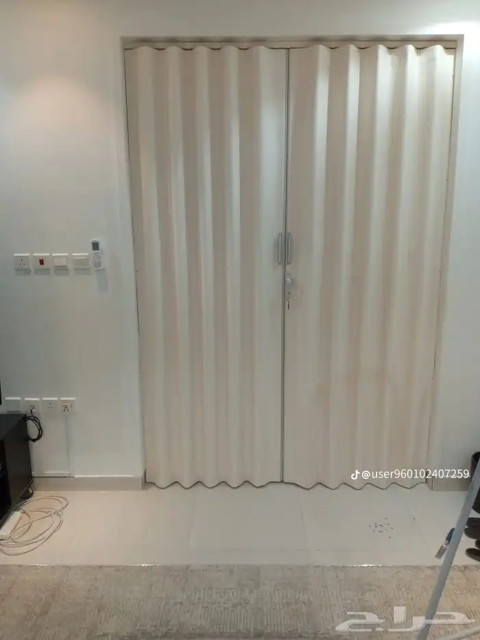 ابواب كرديون سحاب بلاستيك جلد جوده عالية 4