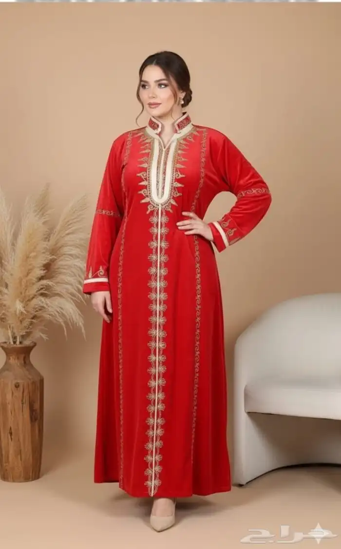 تشكيلة جديدة من جلابيات المخمل بسعر خيالي 3