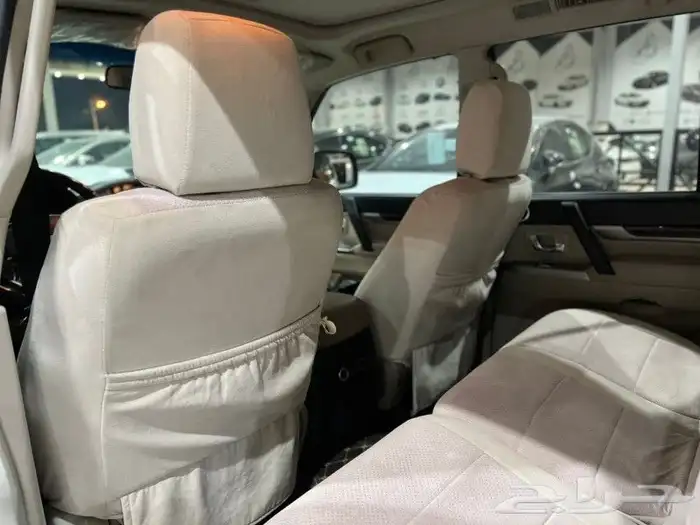 ميتسوبيشي باجيرو 2016 GLS 4