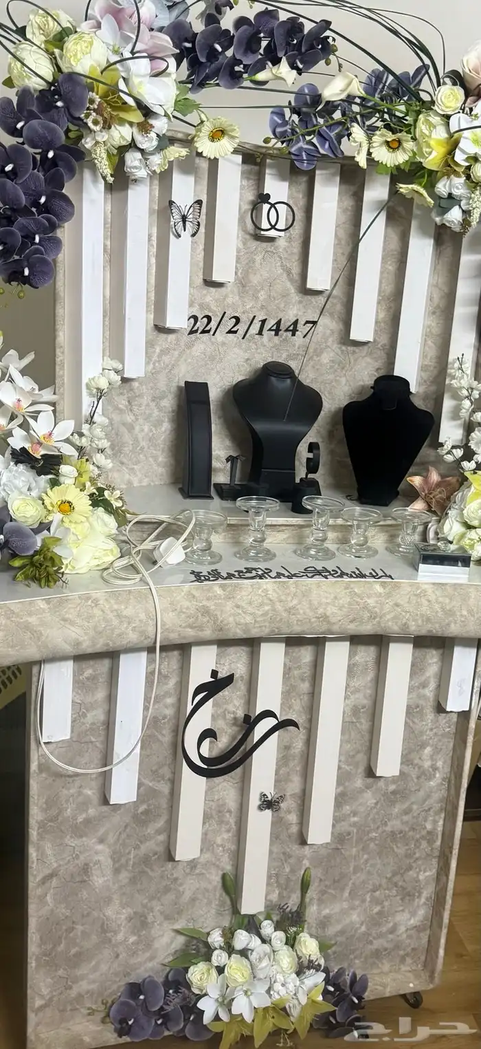 دولاب ملكه جديد كلفني 2700 ابغا فيه 1500 0