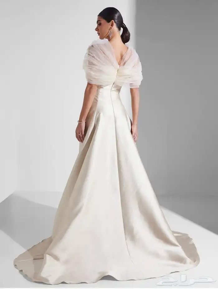 فستان للبيع مقاس XL 1