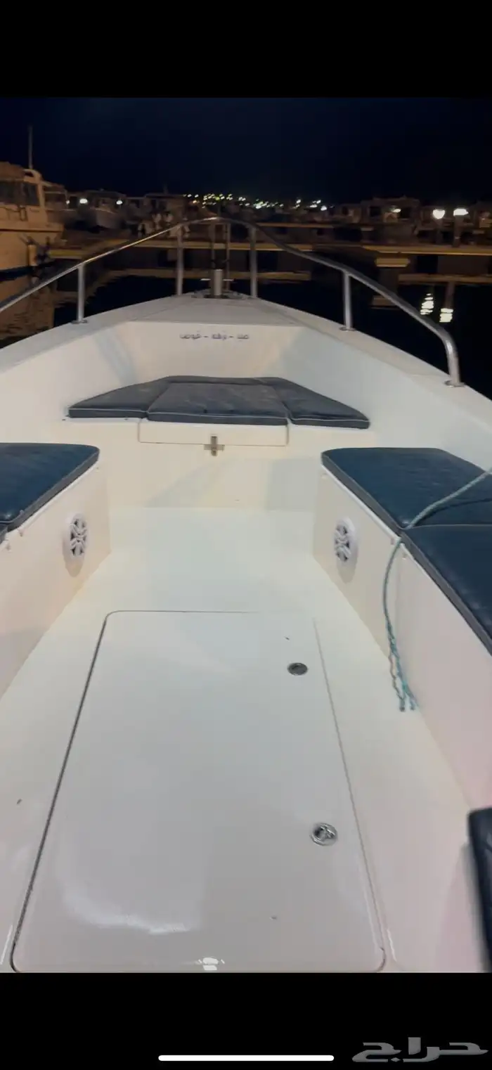 قارب رحلات بحرية 17