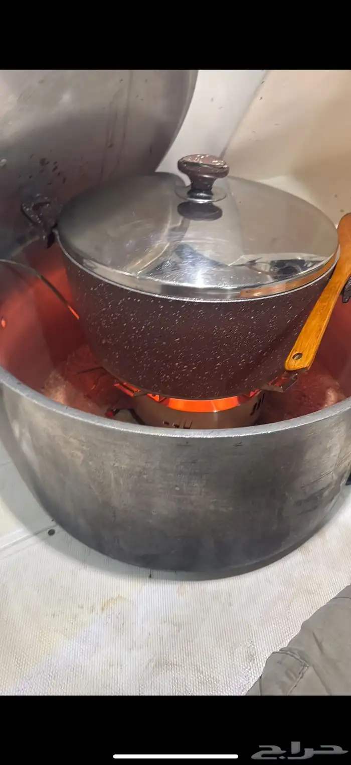 قارب رحلات بحرية 24