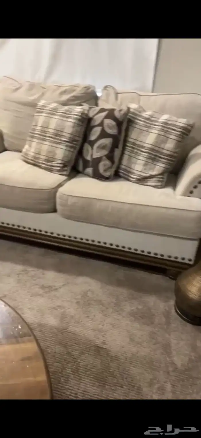 كنب من اشلي 0