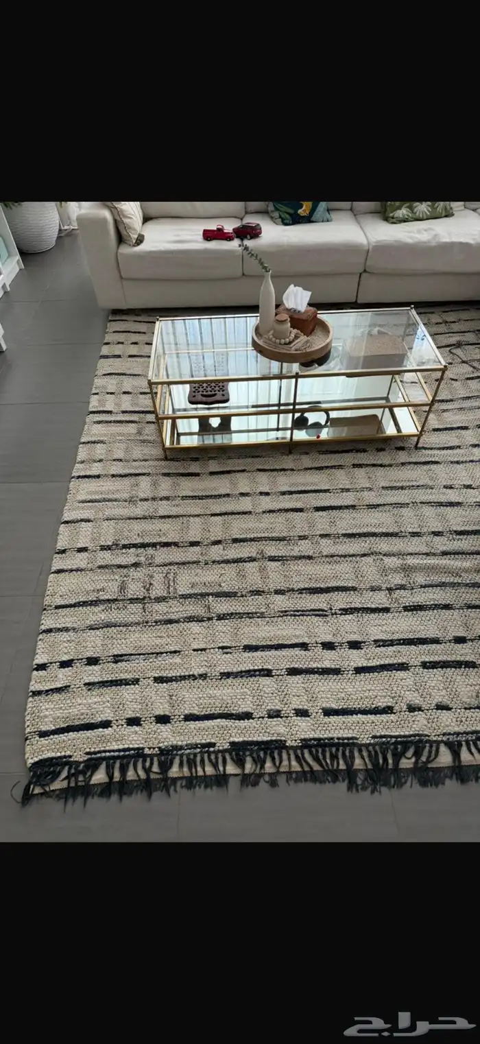 مدخل ايكيا طاولة هوم للبيع ب 200 لوجه لله كرسي مجانا 0