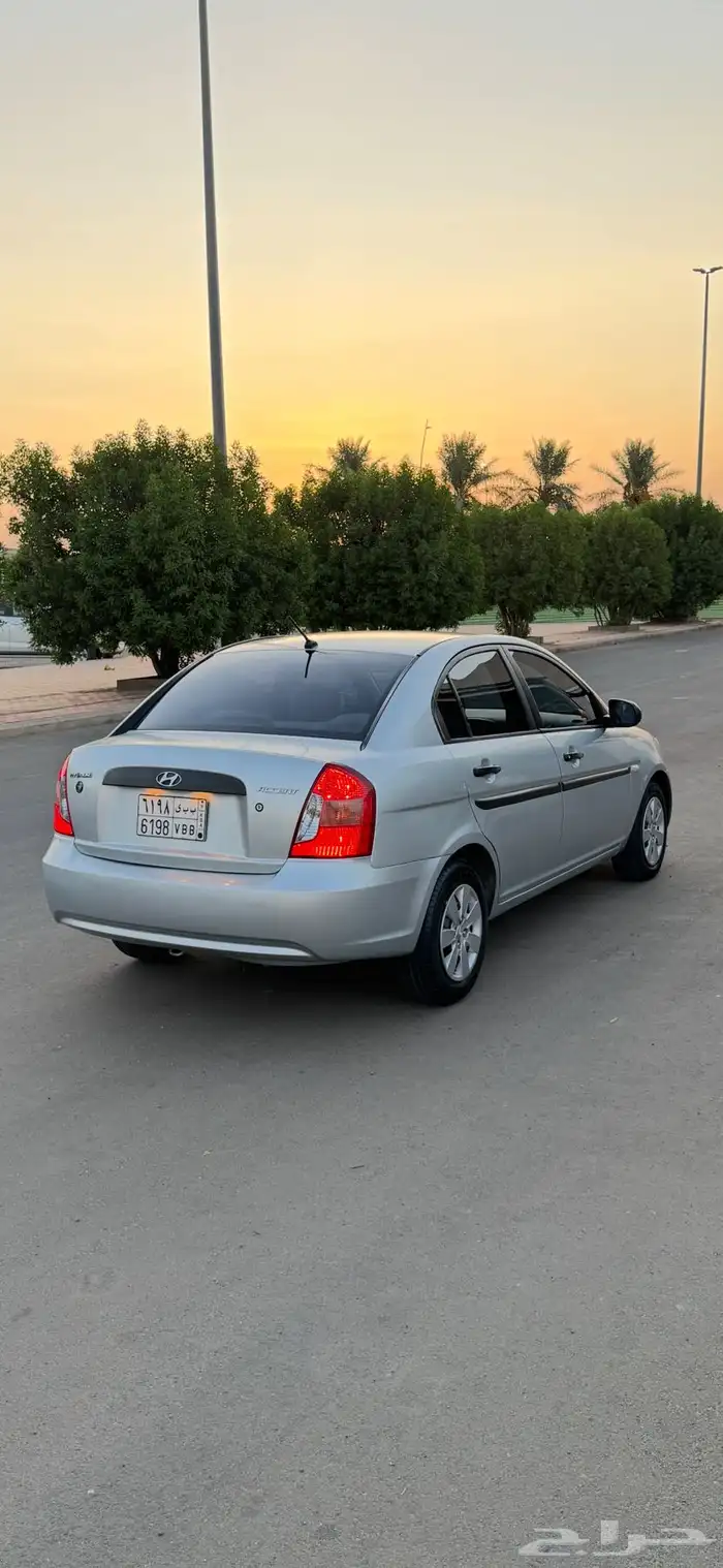 اكسنت 2010 فضي 2