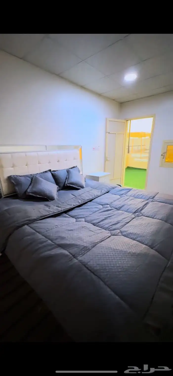 مخيم بوسط اسطبل خيول 13