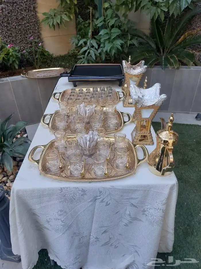 قهوجي وصبابين ومضيف 1