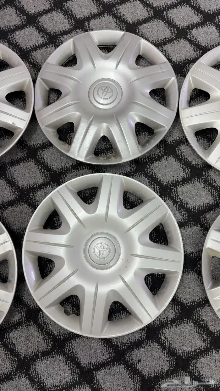 طيس كامري 2004 اصلي كلبسات نضيفه شرط علا السوم جابت 460 1