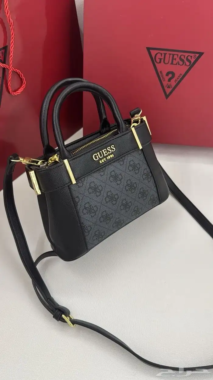 شنط ماستر درجه أولى 100  وشوزات فتنامي وإيطالي 80