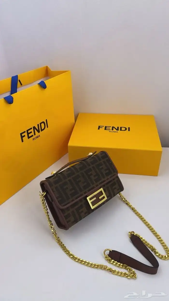 شنط ماستر درجه أولى 100  وشوزات فتنامي وإيطالي 94